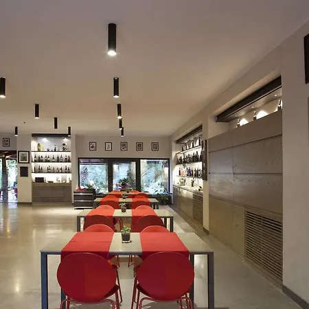 Costantino Farm stay *